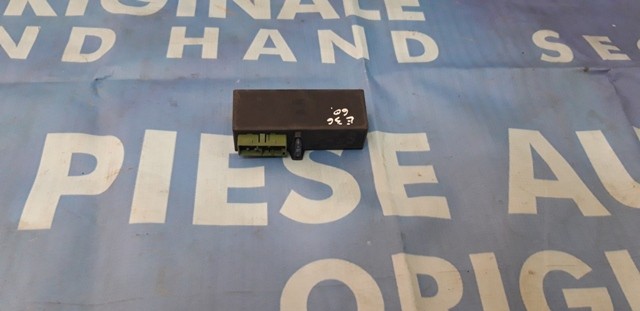 Modul BMW E36 1996; 4RA 005 195-01 (display bord)