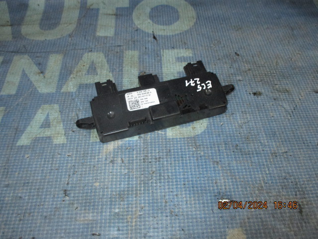 Modul BMW E65 2005; cod: 6938106 (volan)