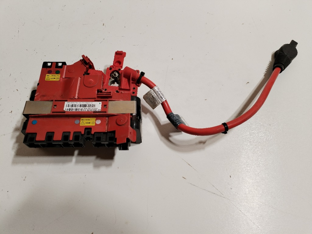 Modul borna plus cu capsa BMW Seria 5 F10 9240490-02