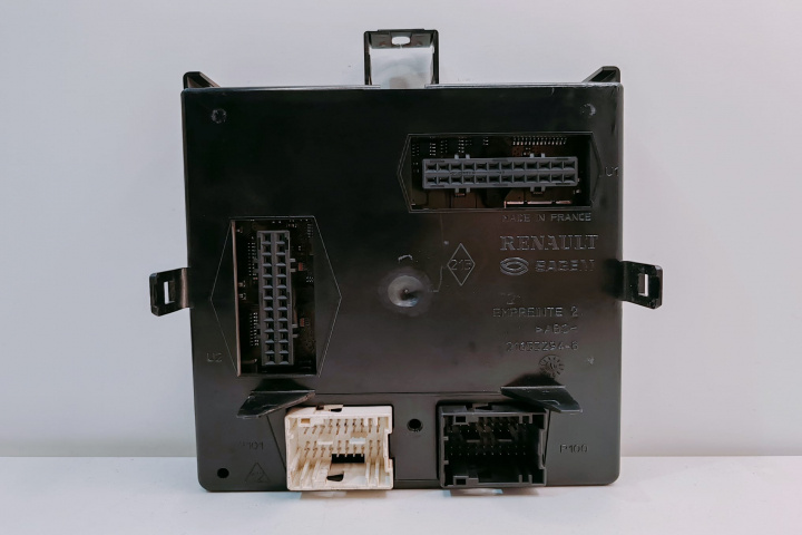 Modul BSI / UCH Renault 8200262051 Renault Laguna 3 [2007 - 2011]