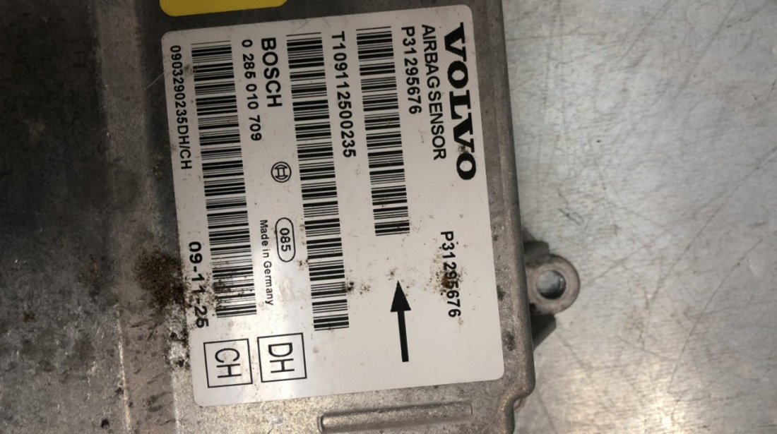Modul calculator airbag Volvo V70 2.4D Manual, 175cp sedan 2010 (P31295676)