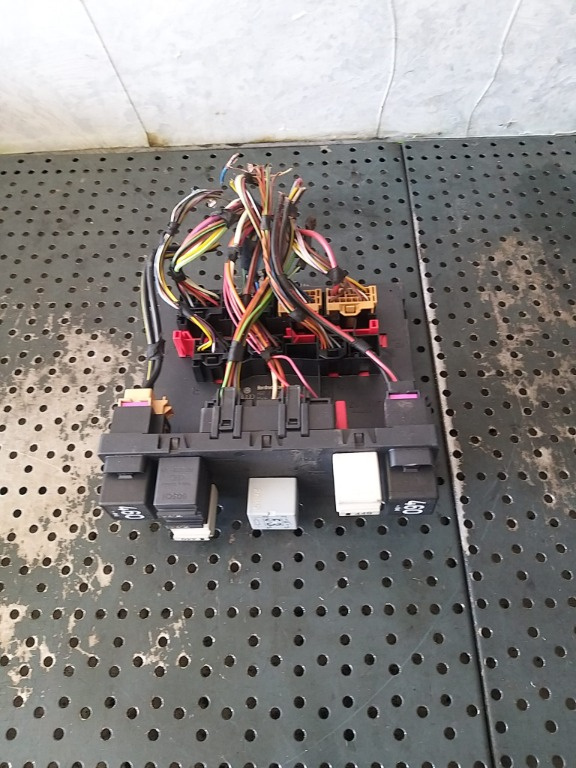 Modul calculator confort 1.9 tdi vw touran 1t 3c0937049e