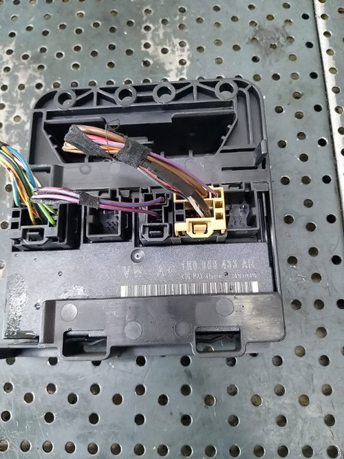 Modul calculator confort 2.0 tdi vw golf 5 1k 1k1907348a 1k0959433ar