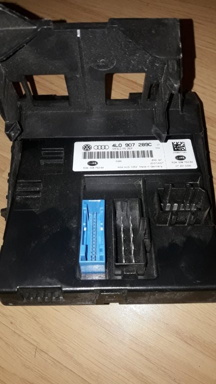 Modul Calculator Confort 4L cod 4L0907289C Audi Q7 2007 MOTOR quattro