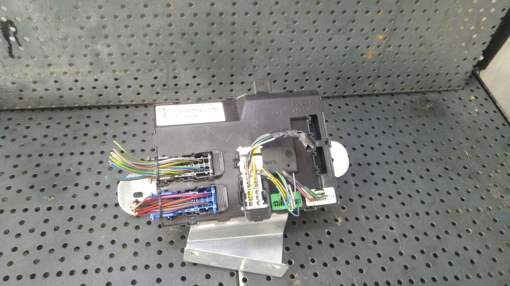 Modul calculator confort ford fiesta 6 cb1 ccn 8v5115k600cf f005v00545