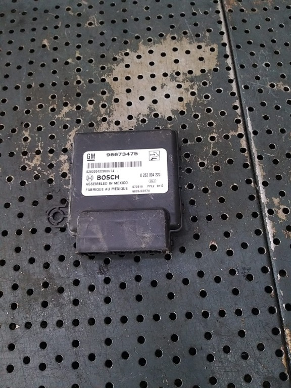 Modul calculator senzori parcare opel antara a l07 96673475 0263004220