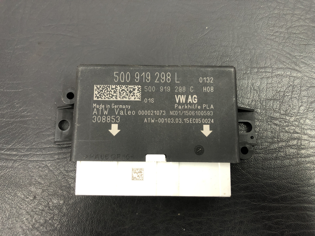 Modul calculator senzori parcare VW Passat B8 2.0 TDI 240hp 4Motion DSG sedan 2016 (5Q0919298L)