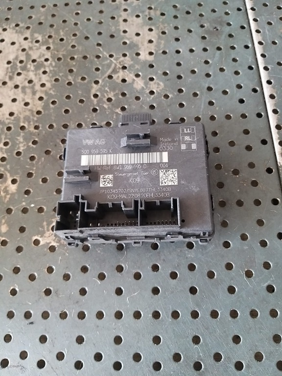 Modul calculator usa dreapta spate audi a3 8y 5q0959595k 8w1959595d