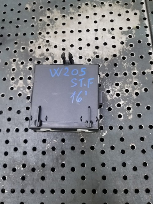 Modul calculator usa stanga fata mercedes c class w205 a2059002922