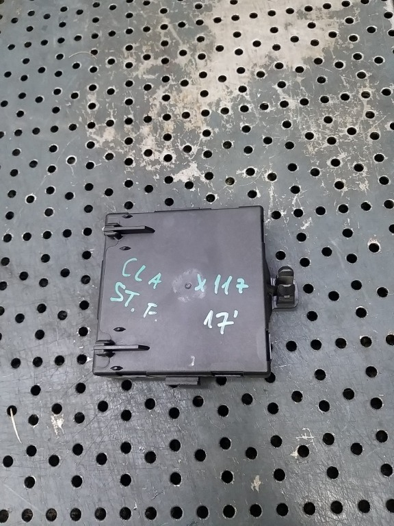 Modul calculator usa stanga fata mercedes cla x117 a1669004002