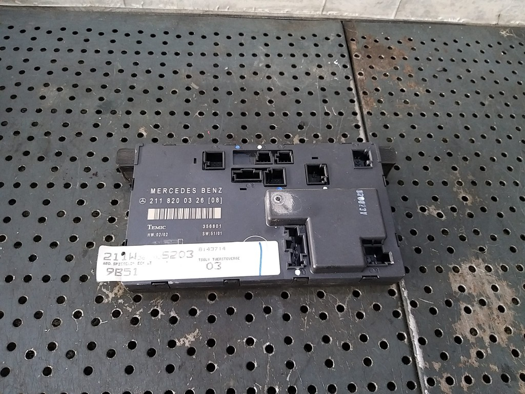 Modul calculator usa stanga fata mercedes e class w211 211820032608