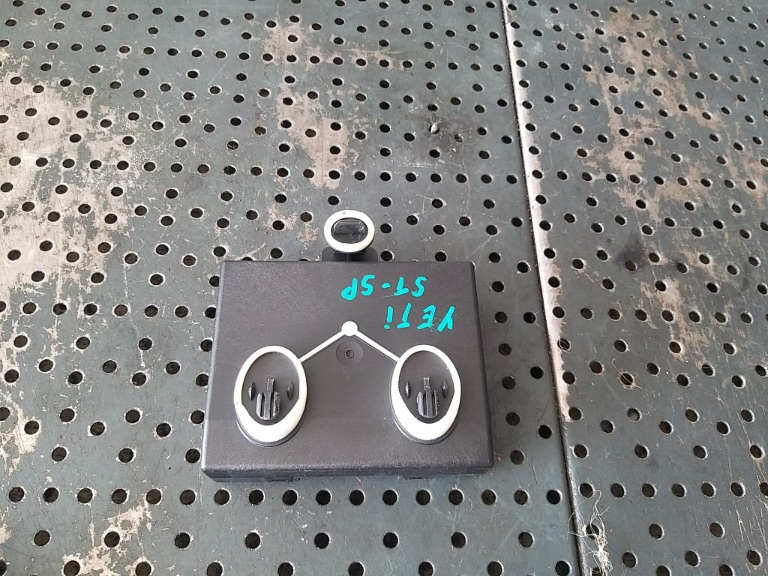 Modul calculator usa stanga spate skoda yeti 5l 7n0959795