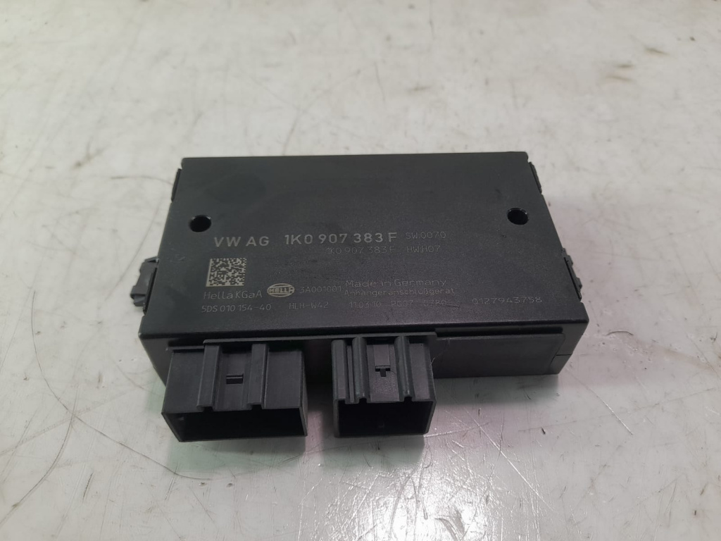 Modul carlig 1K0907383F Volkswagen VW Golf 6 [2008 - 2015] 1.6 tdi CAYC