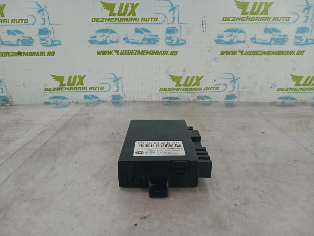 Modul carlig remorcare A1695452032 Mercedes-Benz C-Class W203 [2000 - 2004]