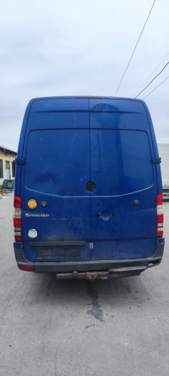 Modul carlig remorcare Mercedes Sprinter W906 an 2011 cod A1695455632