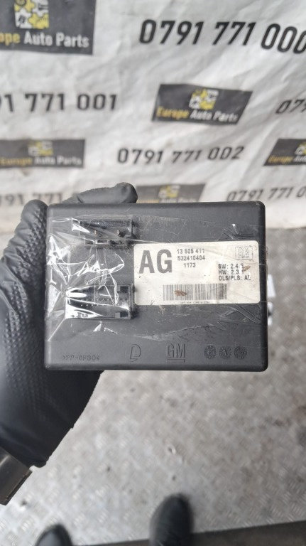 Modul carlig remorcare Opel Astra J an 2011 cod 13505411