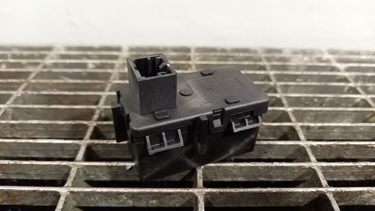 MODUL CITIRE CHEIE AUDI A8 - - (2010 2014)
