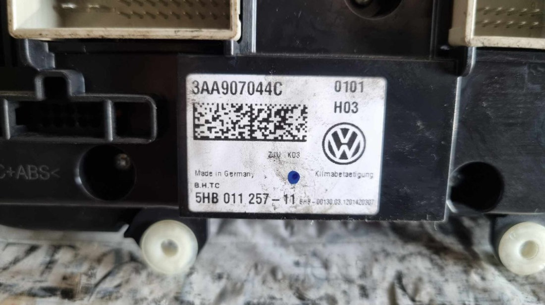 Modul climatronic 3AA907044C VW Passat B7 Sedan