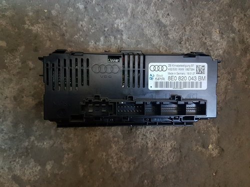 Modul climatronic cu incalzire scaune 8e0820043bm audi a4 b7