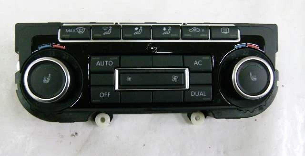 Modul climatronic cu incalzire scaune vw jetta cod 5k0907044bt