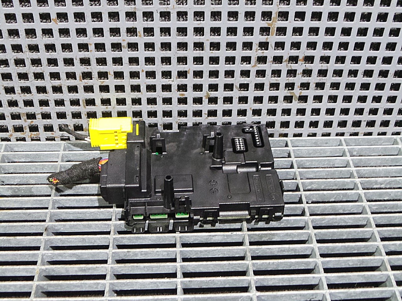 MODUL COLOANA VOLAN VW PASSAT - - (2005 2010)