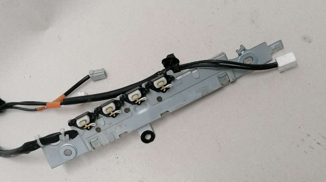 MODUL COMANDA DEZGIVRARE LUNETA SPATE + ANTENA AMPLIFICATOR LEXUS GS 300 GS350 GS400 GS450h 2006 - - 2012