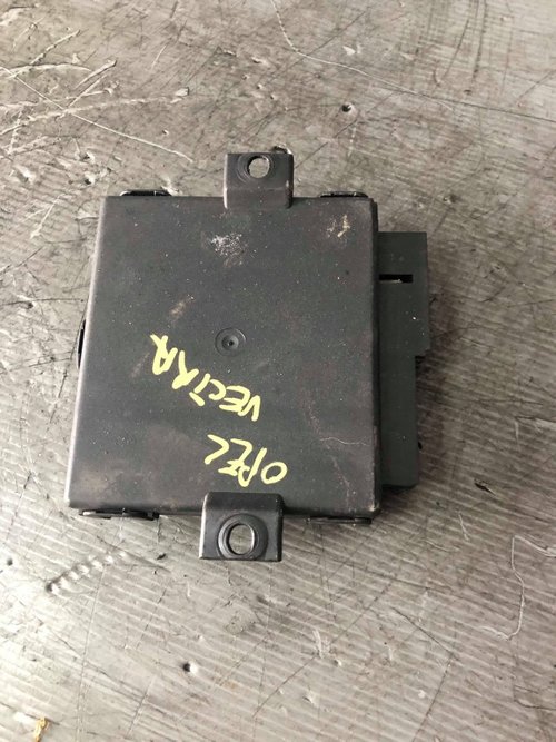 Modul confort 1.4 b opel vectra b 90464713