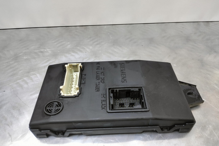 Modul confort 8200564718 Dacia Logan [2004 - 2008]