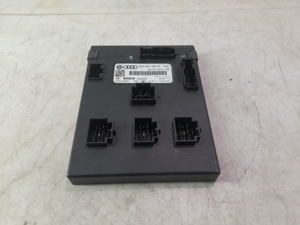 Modul confort 8K0907063N Audi A4 B8/8K [2007 - 2011]