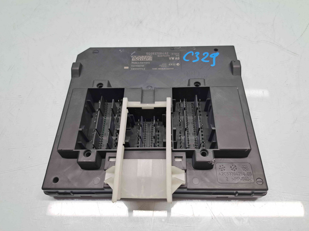 Modul confort Audi A3 Sportback (8VA) Hatchback [Fabr 2012-2020] 5Q0937084AE