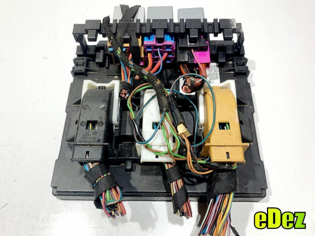 Modul confort bcm Volkswagen Jetta 5 (2005-2010) 1.6 tdi CAY 5K0937084