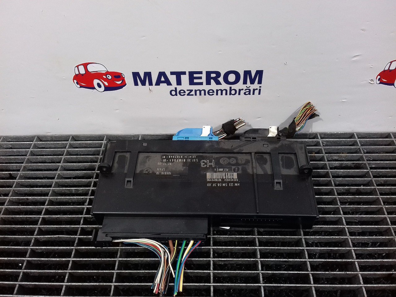 MODUL CONFORT BMW SERIA 1 E 88 2.0 INJ -