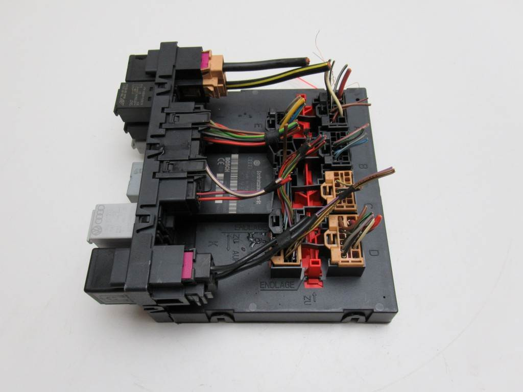 Modul CONFORT BOSCH VOLKSWAGEN CADDY 1K0 937 049 AG / 1K0937049AG / F005V006591K0 937 049 AG / 1K0937049AG / F005V00659