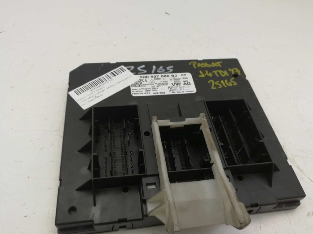 Modul CONFORT BOSCH VOLKSWAGEN PASSAT 5Q0 937 086 BJ / 5Q0937086BJ / MQB BCM / MQBBCM / F005V01914,