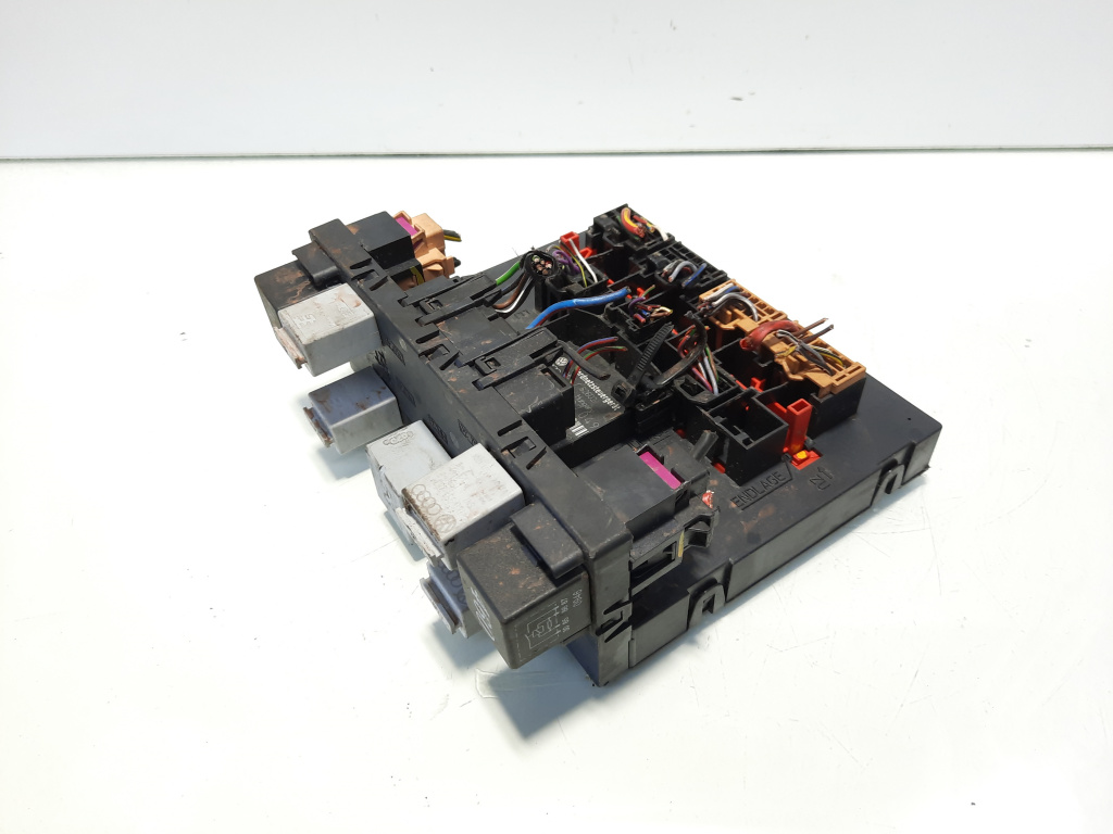 Modul confort, cod 3C8937049D, VW Passat Variant (3C5) (idi:545858)