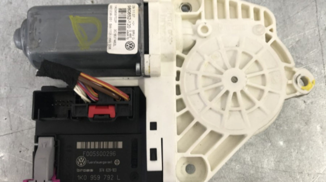 Modul confort dreapta fata VW Passat B6 1.8 TSI ,CAW 160cp sedan 2008 (1K0959792L)