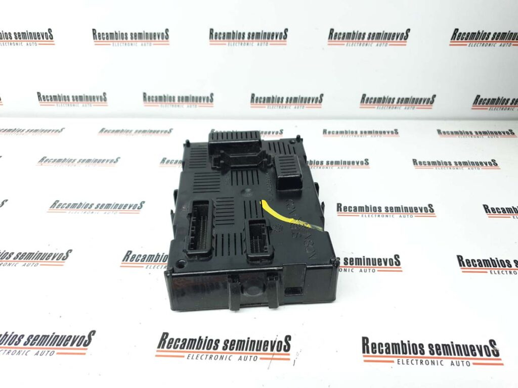 Modul CONFORT JOHNSON CONTROLS NISSAN NV200 284B2JX52E / BCM L2NAM / BCML2NAM284B2JX52E / BCM L2NAM / BCML2NAM