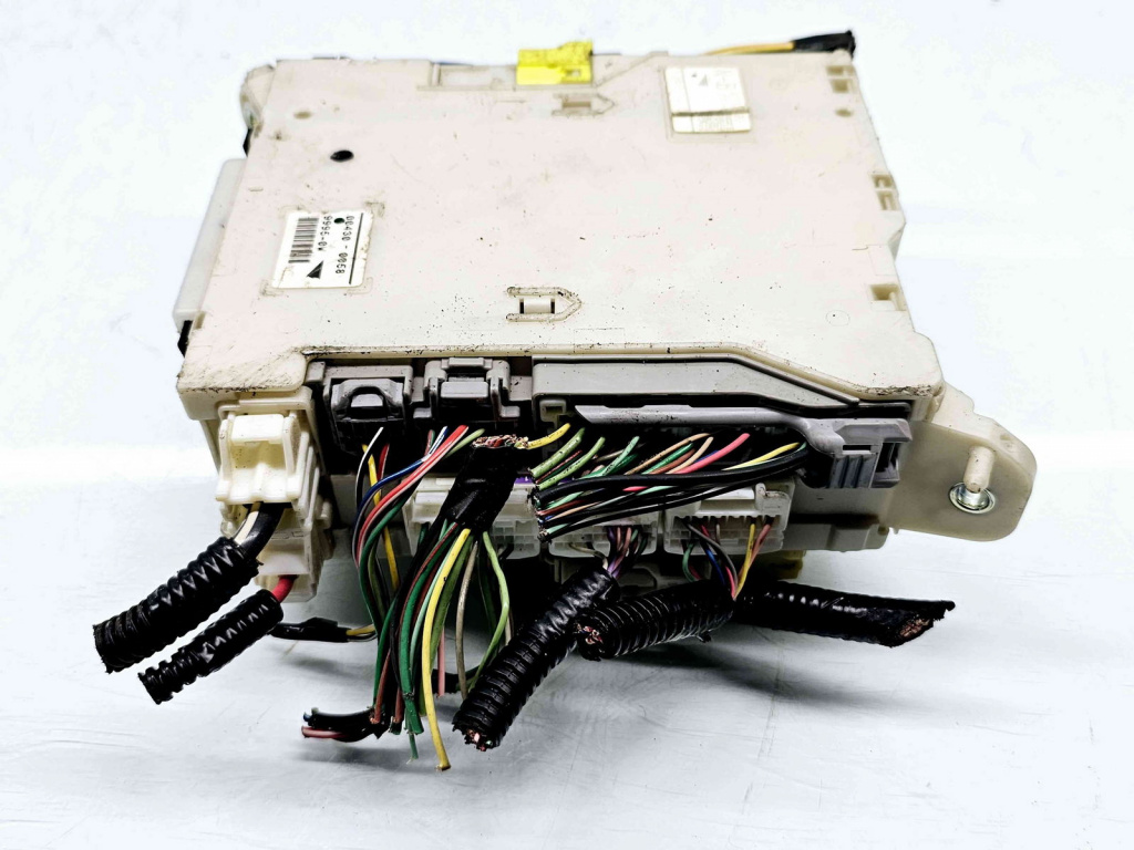 Modul confort LEXUS IS II (GSE2, ALE2, USE2) [Fabr 2005-2013] 82730-52025