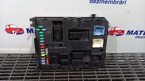 MODUL CONFORT PEUGEOT 5008 - - (2009 2013)