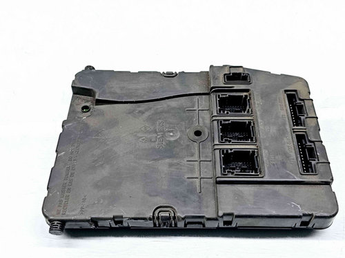 Modul confort Renault Megane 2 [Fabr 2002-2008] 8200309691