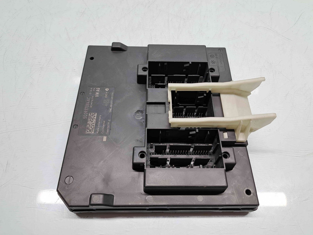 Modul confort Skoda Octavia 3 (5E3) [Fabr 2012-2020] 5Q0937084AC