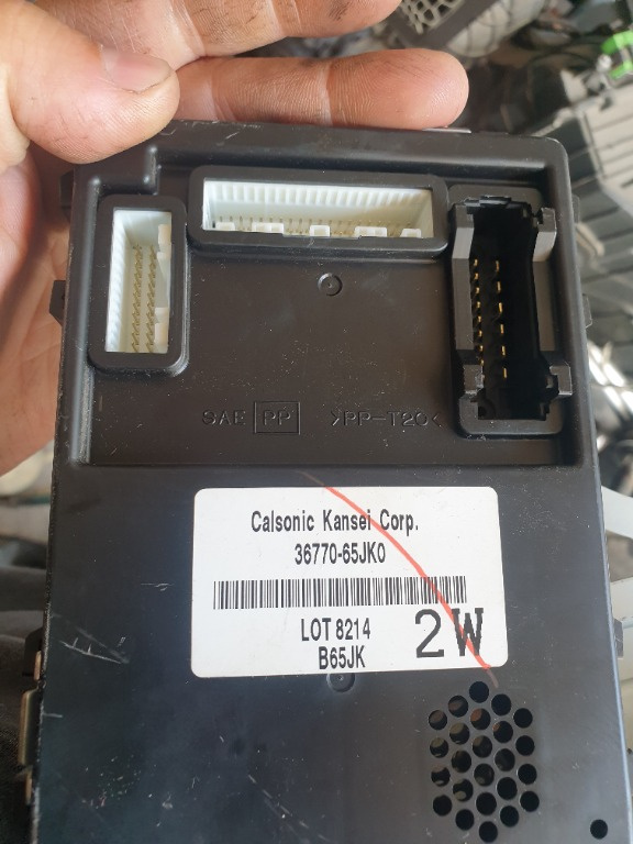 Modul Confort Suzuki Grand Vitara 1.9DDIS 2008 cod 3677-65JKO