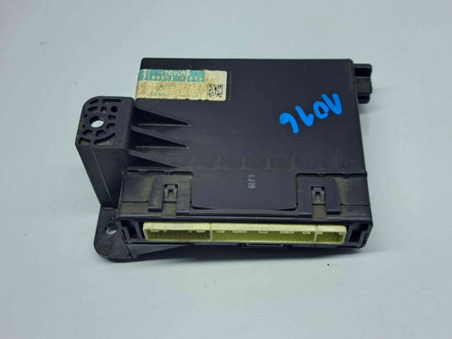 Modul confort Toyota Rav 4 III (ACA3, ACE, ALA3, GSA3, ZSA3) [Fabr 2005-2013] 88650-42230