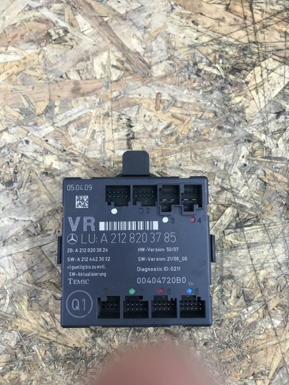 Modul confort usa dreapta fata GLK 2.2 CDI suv 2009 (A2128203785)
