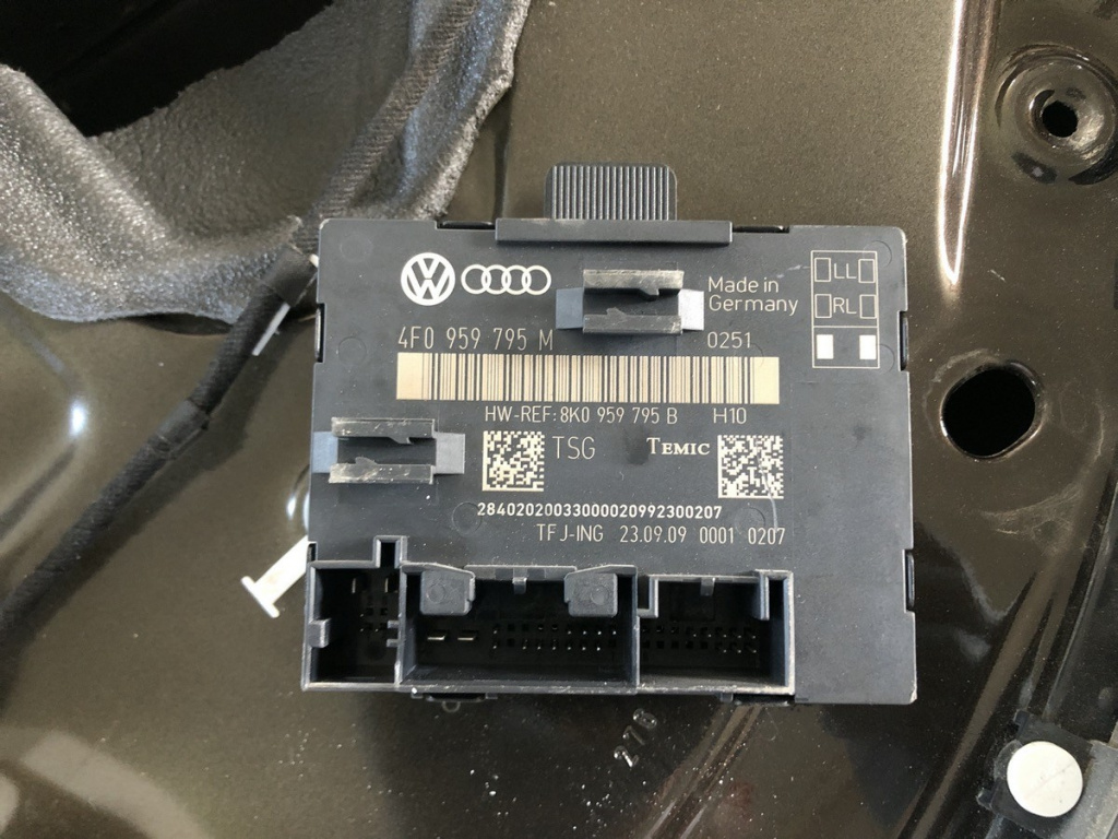 Modul confort usa dreapta spate Audi A6 4F facelift combi 2010 (4F0959795M)