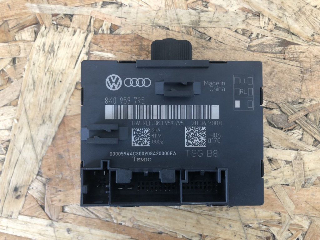 Modul confort usa stanga spate Audi A4 B8 sedan 2008 (8K0959795)