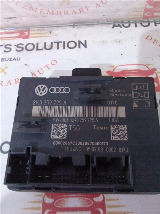Modul confort usa stanga spate AUDI A4 B8