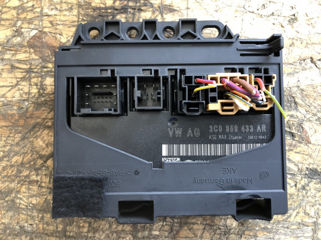 Modul confort VW Passat B6 TDI 170 GTSPORT R-LINE combi 2010 (3C0959433AR)