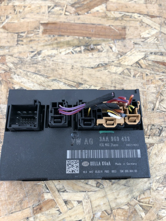 Modul confort VW passat B7 combi 2011 (3aa959433)