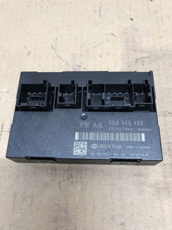 Modul confort VW Passat B7 combi 2012 (3AA959433)